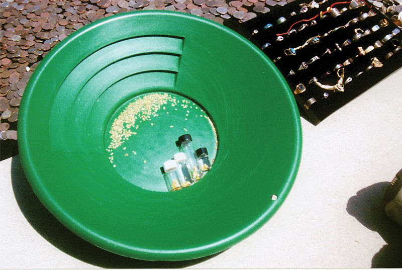 Garrett Deluxe Gold Pan Kit Set - Goldpfannen Set Luxus zum Gold waschen 5 Garrett Deluxe Gold Pan Kit Set - Goldpfannen Set Luxus zum Gold waschen